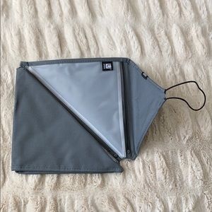 NWOT Folding Toiletry Bag